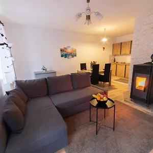 Apartman Mihelcic, Delnice